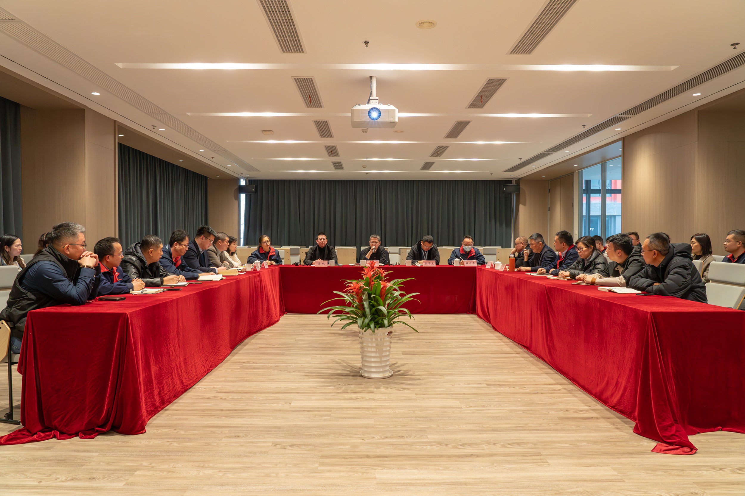 新年第一会 部署2026年度安全生产工作